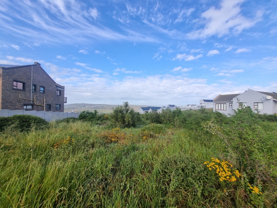 2 Bedroom Property for Sale in Hoogland Western Cape